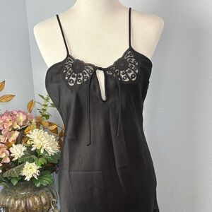 Diane Von Furstenberg Black Lace Trim Chemise